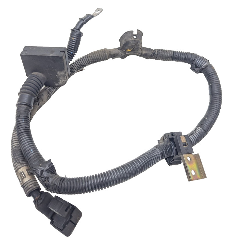 2006-2008 INFINITI M35Alternator Power Wire