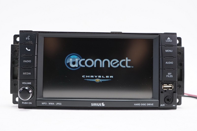 CHRYSLER Receiver Radio MP3 AM-FM CD OEM 2008 - 2014
