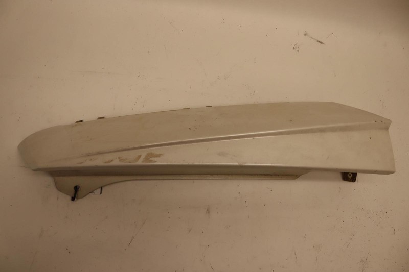 2007-2014 CADILLAC ESCALADE REAR RIGHT SIDE TAIL LIGHT D PILLAR MOLDING OEM