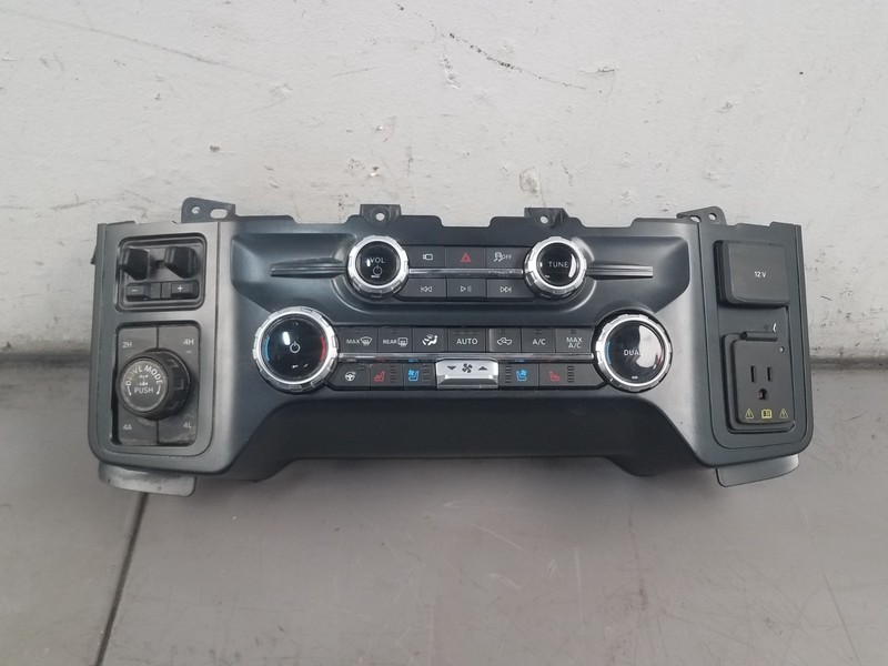 2025 Ford F150 Raptor R Radio / Climate Control / Switches #9168 K5