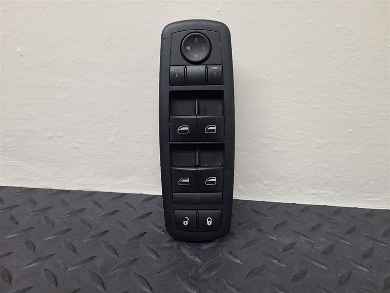12-16 Chrysler Town Country Driver's Master Switch OEM 68110871AA