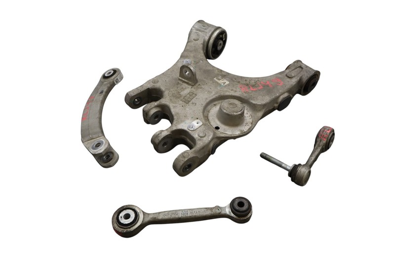 18-25 Alfa Romeo Stelvio Rear Left Driver Side Control Arm Set of 4 OEM