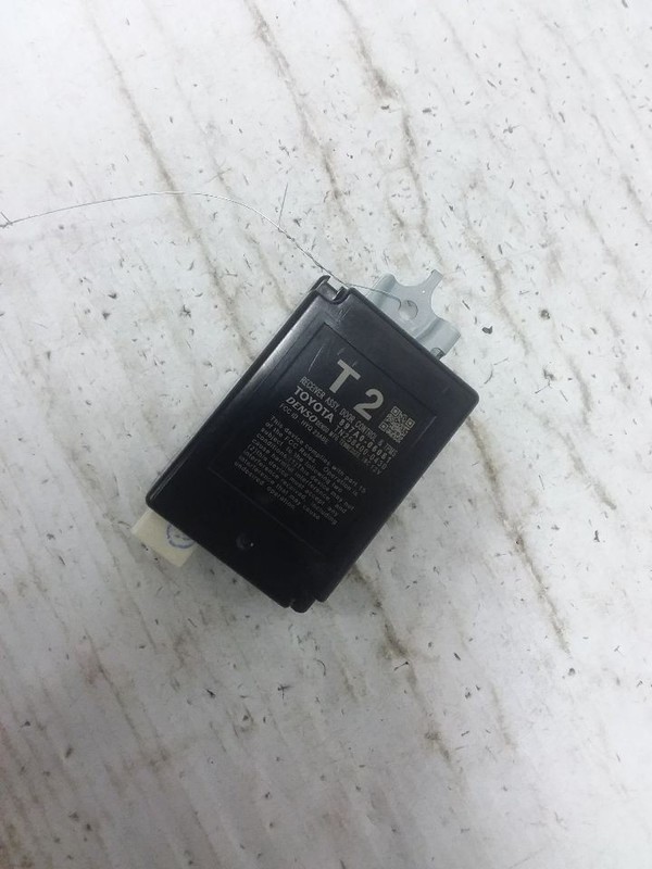 Door Receiver Control Module 2019 Toyota Camry 897A0-06061