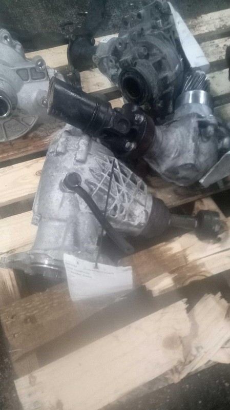 2018 Jeep Compass Transfer Case Assembly OEM 68292771AC 4WD 13000 Miles