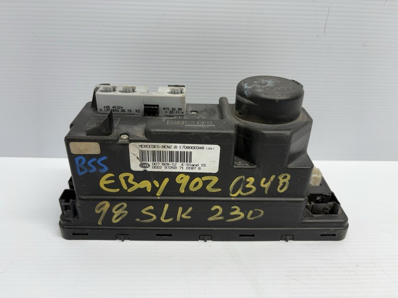 Mercedes R170 SLK230 SLK320 SLK | Crossfire Central Door Locking Vacuum Pump OEM