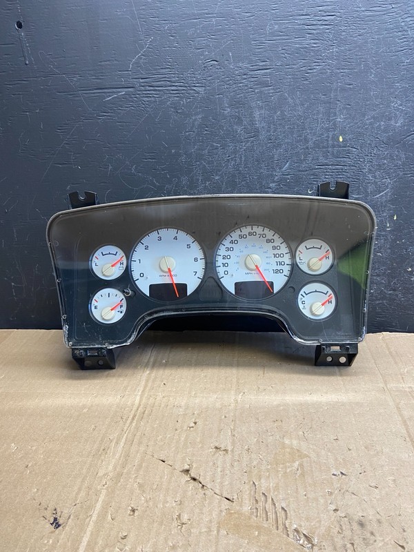 2004 - 2005 Dodge Ram 1500 Instrument Speedometer Gauge Cluster OEM ae1788 DG