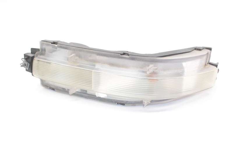 03-06 Nissan 350Z 3.5L Coupe Passenger Right Rear Bumper Mounted Lamp