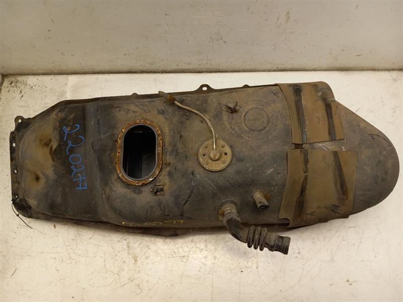 2001 TOYOTA TACOMA 3.4L RWD AT GAS FUEL TANK