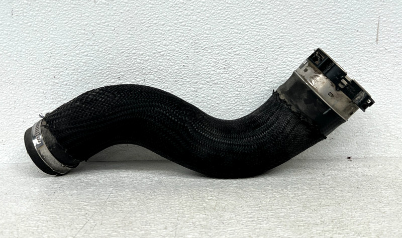 ⭐2014-2019 CADILLAC CTS 2.0L INTERCOOLER INLET LOWER AIR TUBE HOSE OEM LOT2583