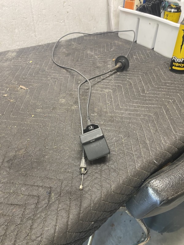 2014 FORD TAURUS LIMITED HOOD RELEASE OEM