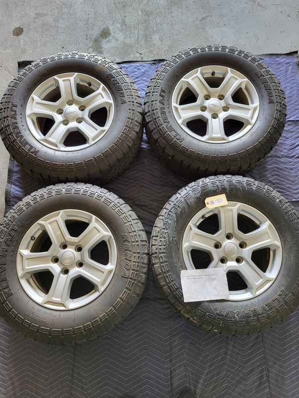 18-2023 Jeep Wrangler Wheel Rim SET 245/75R17 17X7.5 5x127mm 5 Spoke 5VH23TRMAA