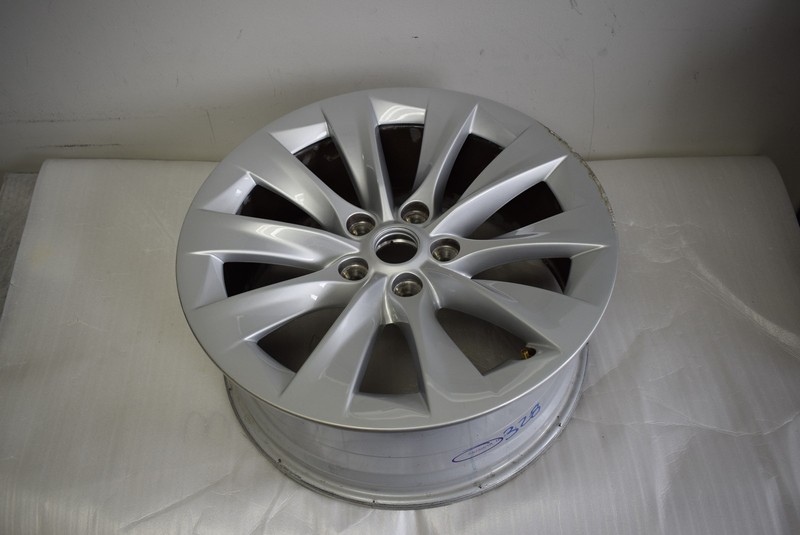 2016 TESLA MODEL S Factory Wheel Rim Silver 10 Spoke 19" INCH 1059337-00-A OEM