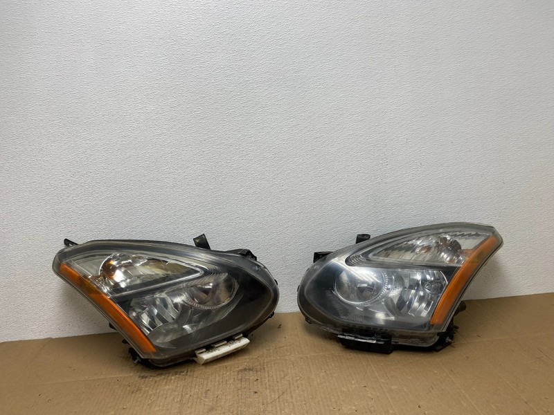 2009-2013 Nissan Rogue Left+Right Side Set Halogen Headlights OEM AB8284 DW