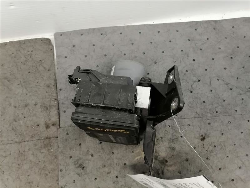 Anti-Lock Brake Part Assembly Includes Module Fits 16 ENCORE 1029352