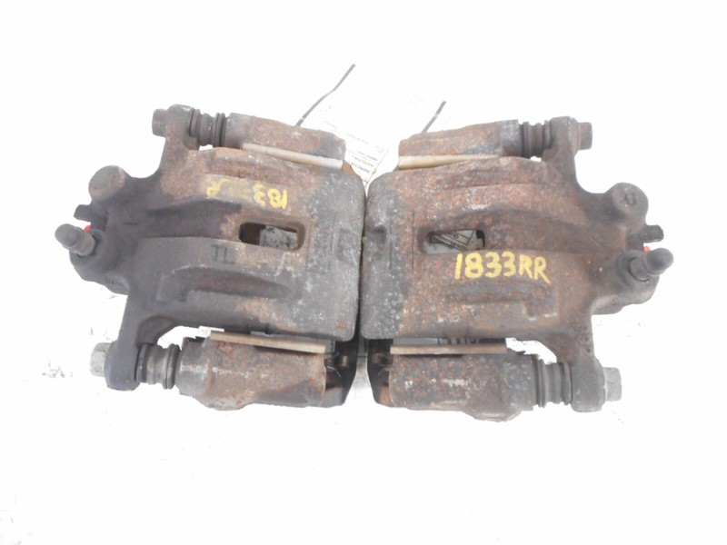 Mazda CX-7 Brake Caliper Pair Rear Driver Left Passenger Right OEM 2007-2012