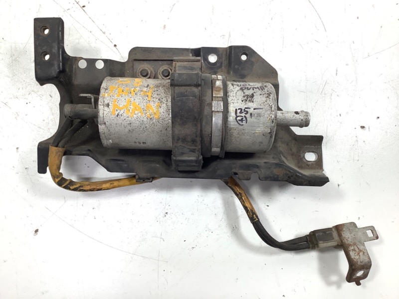 86-87 Acura Integra Fuel Pump & Bracket Assembly 16700-PG7-661 OEM