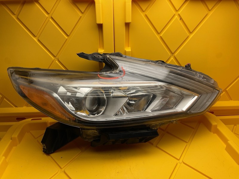 NISSAN ALTIMA HEADLIGHT RIGHT PASSENER 2016 2017 2018 260109HS3B LED OEM