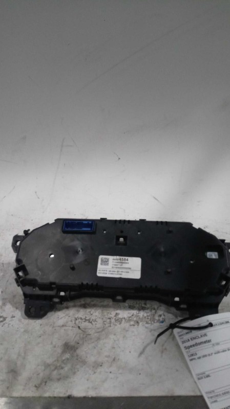2018 Buick Enclave Speedometer Gauge OEM White 3.6L 92000 Miles NJ25-19808