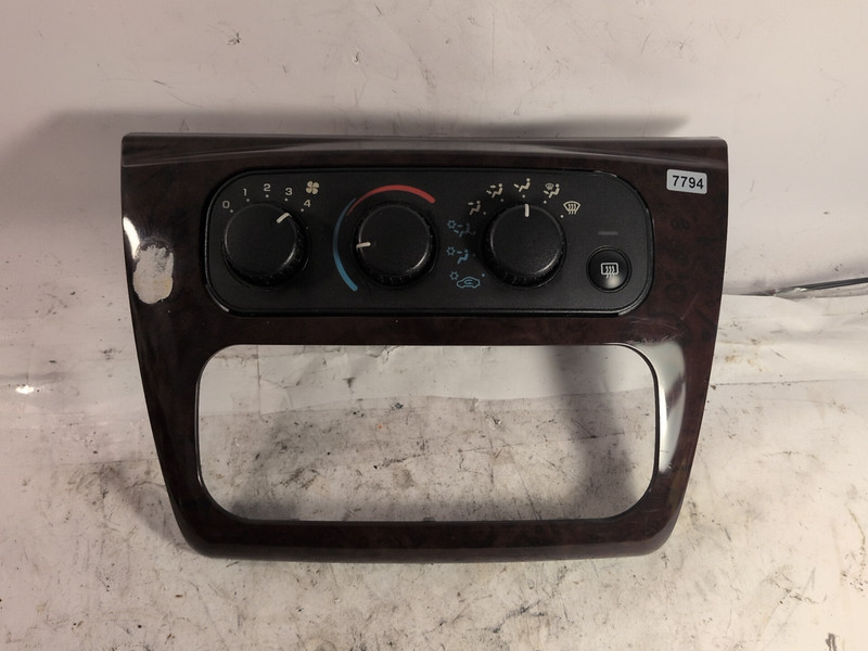 2001-2002 Chrysler Sebring Ac Heater Climate Control W Woodgrain Trim OEM