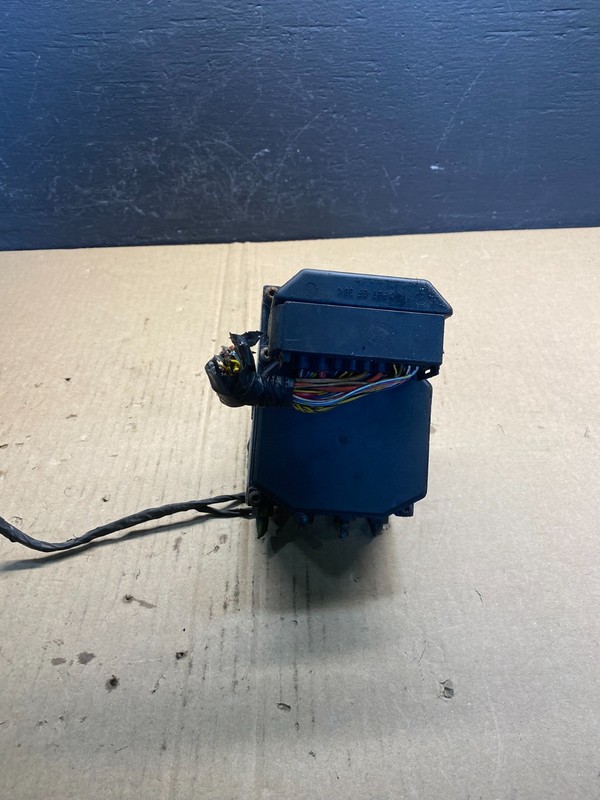 2002 to 2005 BMW X5 ABS Anti-Lock Brake Pump Module OEM AC0988 DG