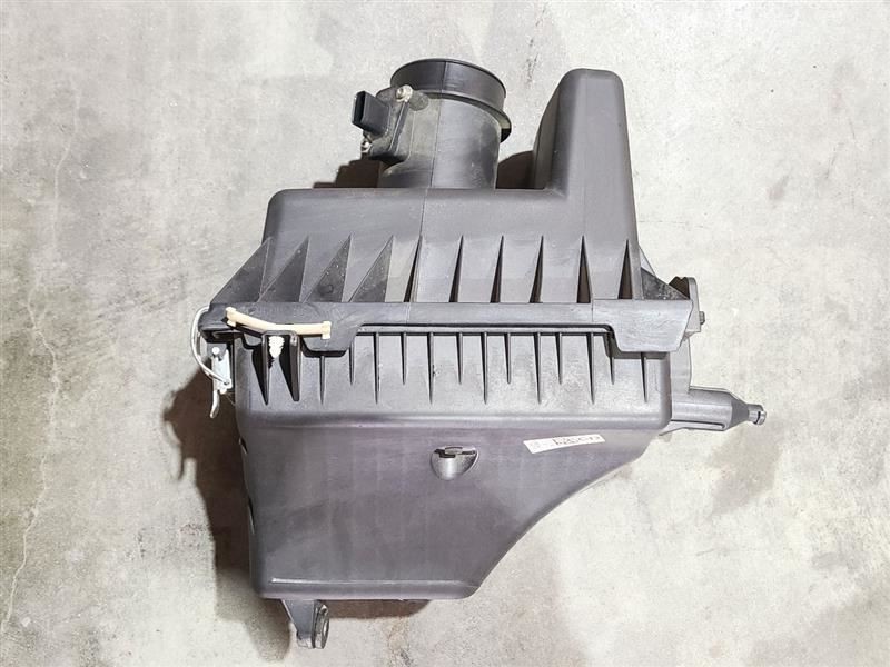 Air Cleaner 2.5L VIN 7 8th Digit Fits 09-12 ESCAPE 557223