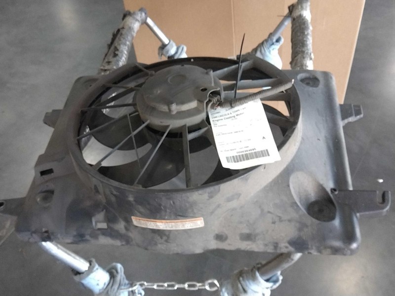 1999 Lincoln Town Car Engine Cooling Fan Motor OEM F8VH8C607AH Used 133K