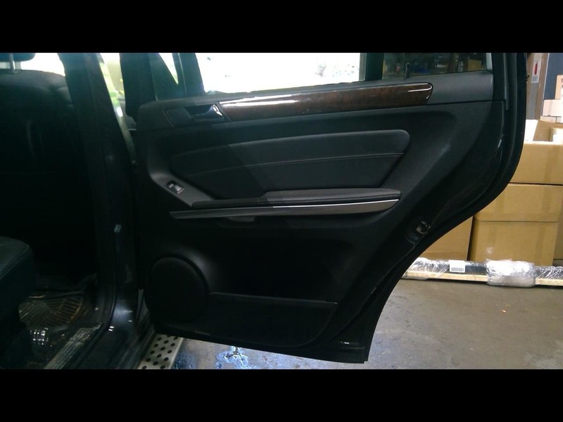 2011 GL450 Passenger Right Rear Door Trim Panel Rear 1597667