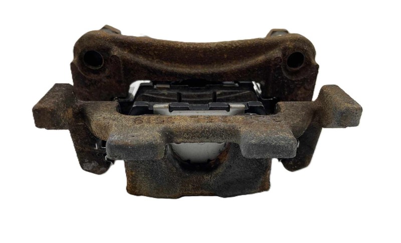 2018 Nissan Pathfinder Awd RH Passenger Rear Caliper Assembly Bracket & Hose