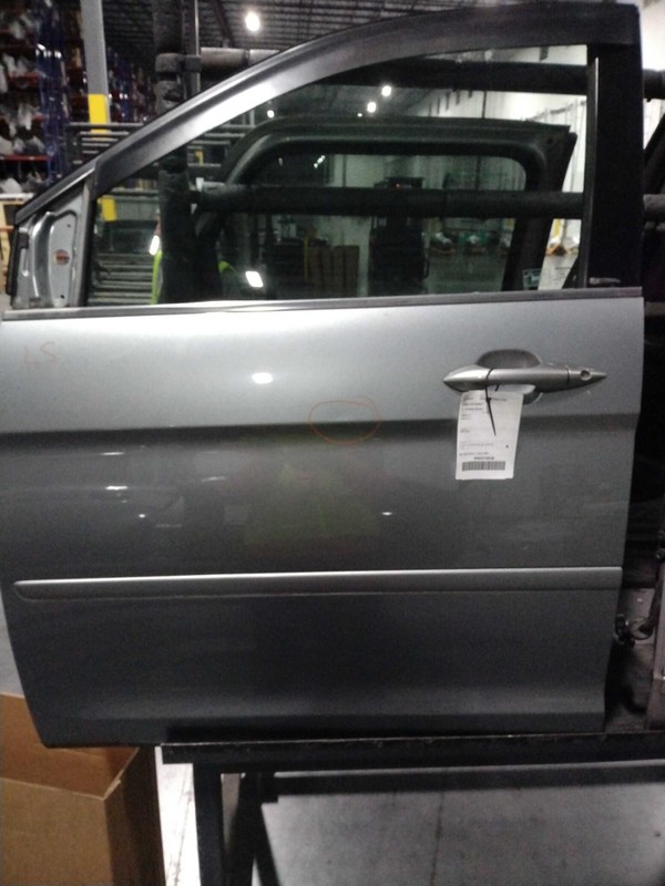 2006 Honda Odyssey Left Front Door 492997 Used 182k Miles - No Warranty