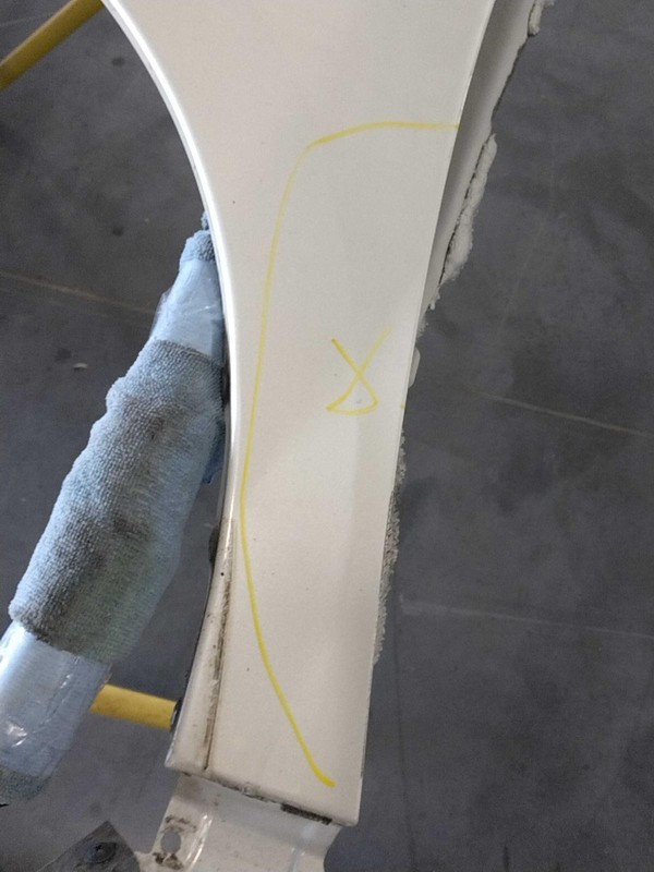 2017 Nissan Pathfinder Left Fender White OEM Used 613856 104K Miles
