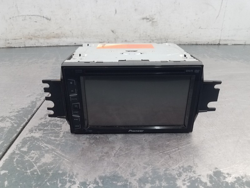 2000 Pontiac Trans Am Pioneer DVD Radio Receiver #3041 A12