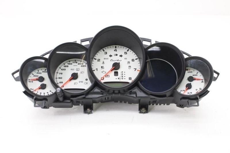 10-16 PANAMERA Turbo AWD Speedometer Gauge Cluster 97064198406
