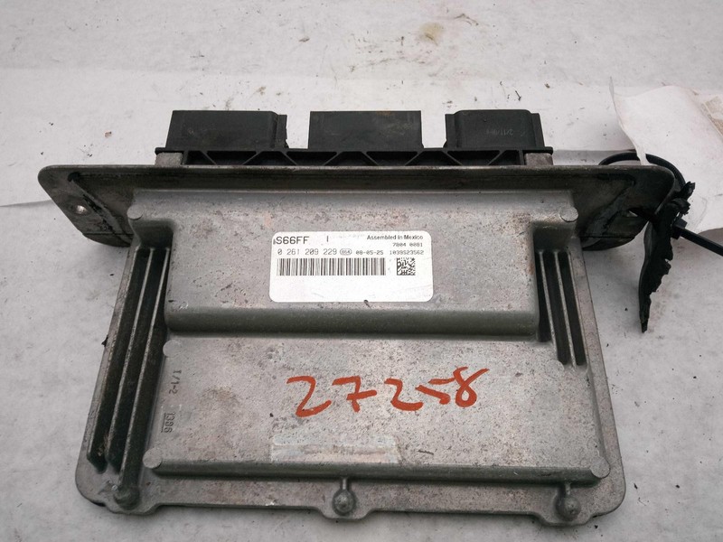 Used Engine Control Module (ECM) fits: 2008 Lincoln Navigator Electronic Control