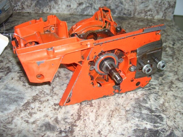 Dolmar 117 crank case chainsaw part bin395