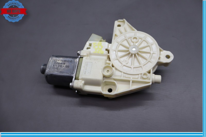08-14 Mercedes W204 C300 C63 AMG Front Right Door Window Regulator Motor Oem
