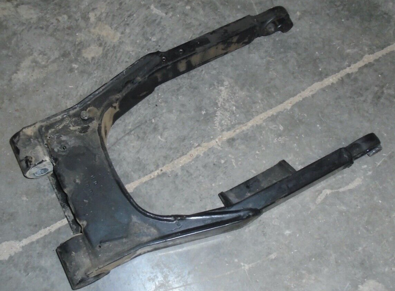 2004 Harley Davidson FLHR1 Road King Rear Back Swingarm Swing Arm Suspension 04