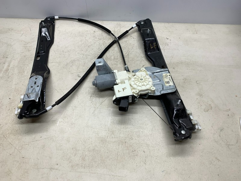 2013-2019 FORD TAURUS LEFT DRIVER SIDE FRONT DOOR WINDOW MOTOR AND REGULATOR
