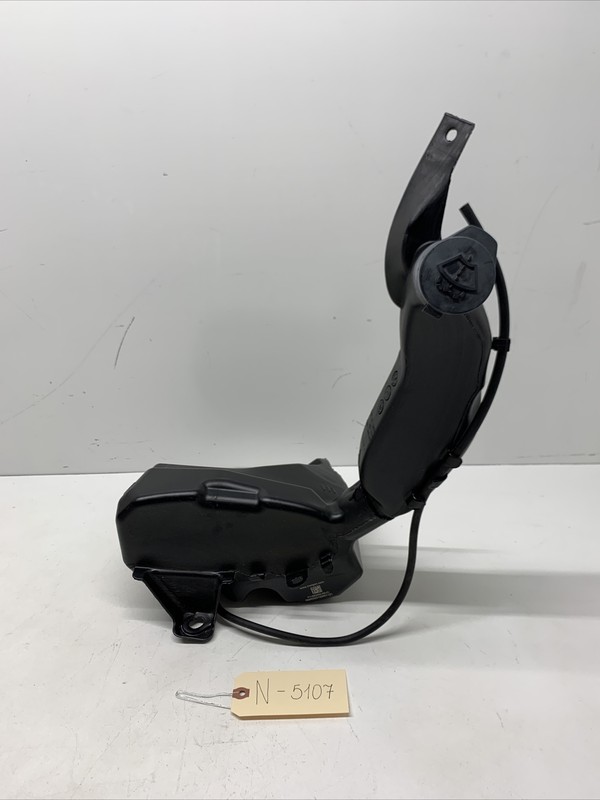 20-21 Tesla Model Y Windshield Washer Fluid Tank Reservoir Neck & Motor 5107 S24