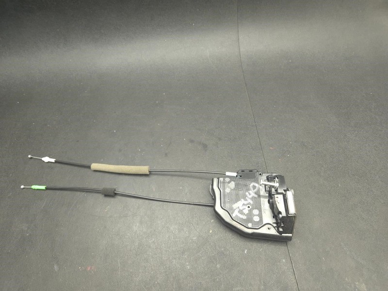 Rear Right Door Lock Latch 2023 Toyota RAV4 69050-06100 2021 2022 2024 2025