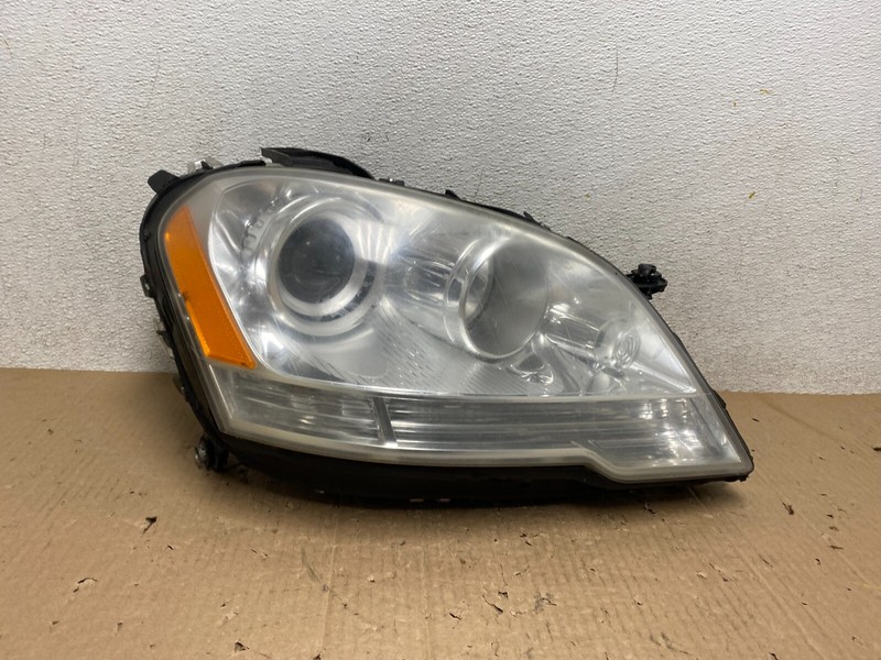 Halogen 2009-2011 Mercedes-Benz ML Class Right Passenger Headlight Oem J2306 DW
