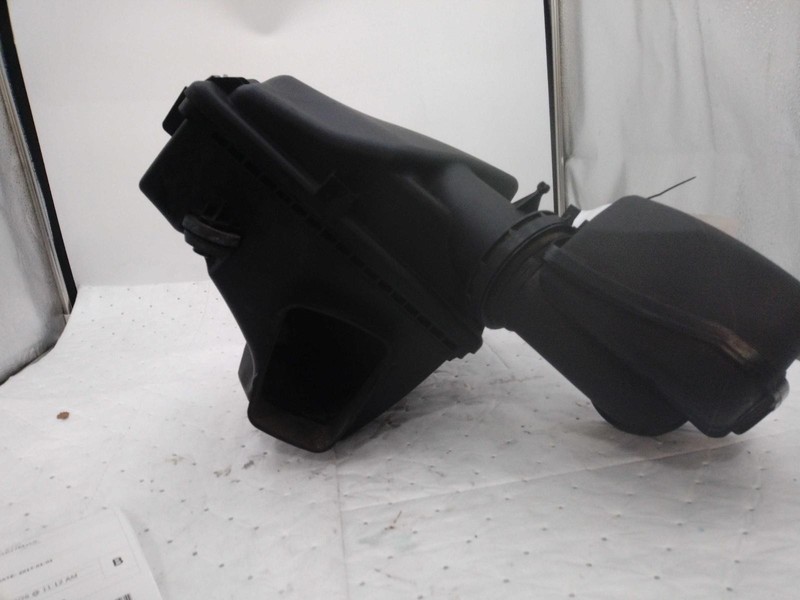2017 BMW 330I Air Cleaner Assembly OEM Grey 13717536531 133K Miles