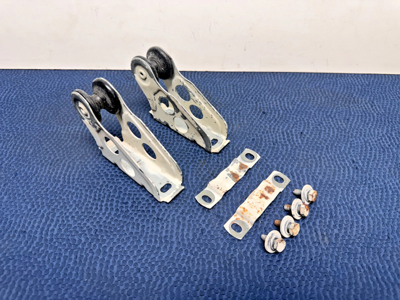 83–96 BMW E30 E34 Front Hood Guide Roller Mount w Stopper & Bolts Pair SET OEM