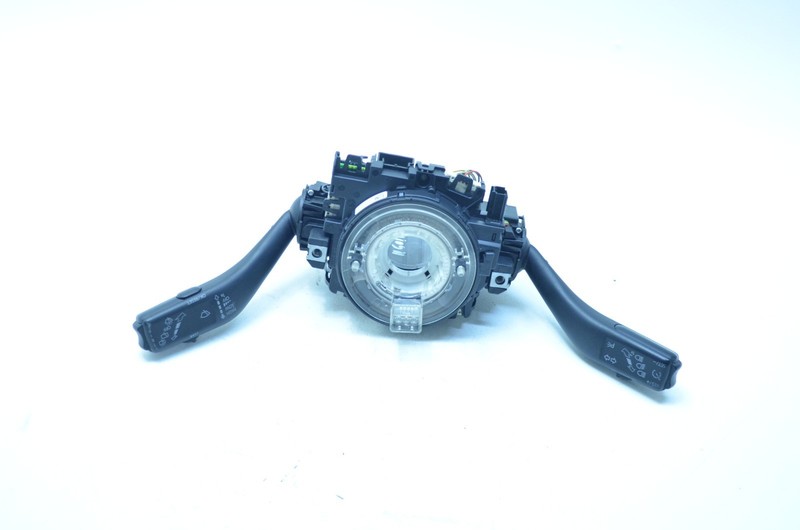 10-14 VOLKSWAGEN GOLF STEERING COLUMN WIPER / TURN SIGNAL COMBINATION SWITCH OEM