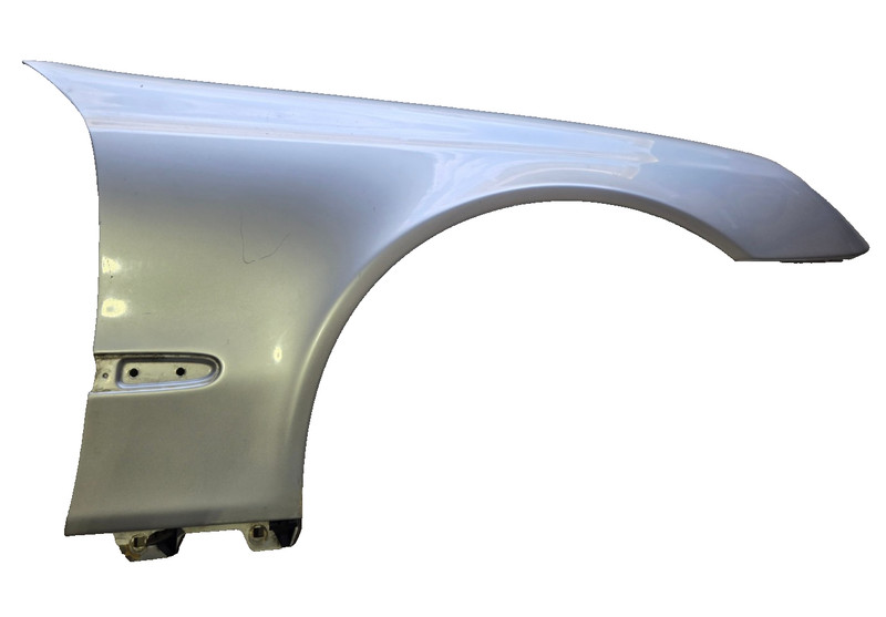 2003 2009 Mercedes Benz E55 E500 Right Passenger Front Fender Quarter Panel OEM
