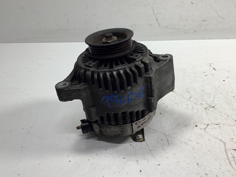 97-01 Honda CR-V Alternator OEM