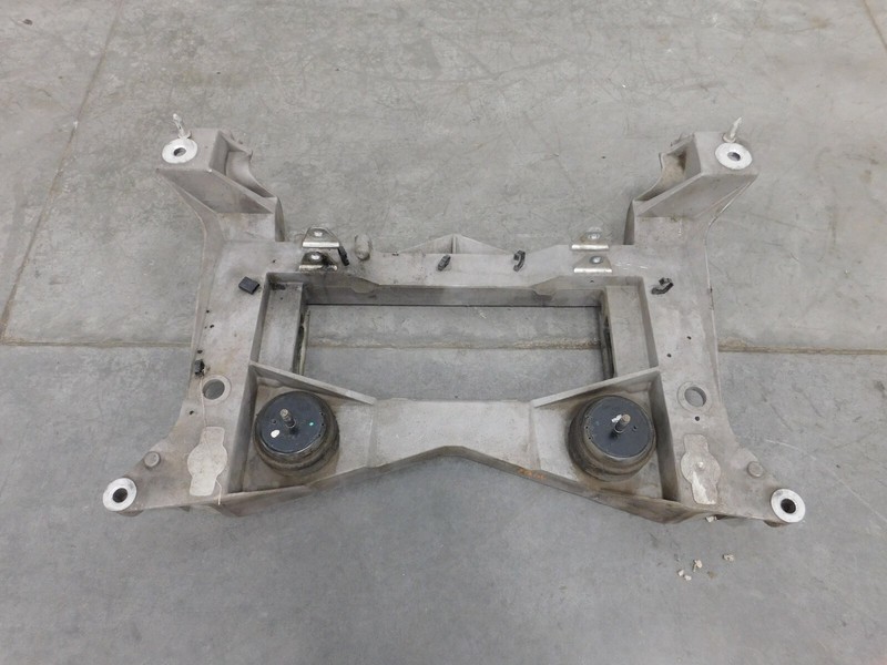 2004 01 02 03 04 Chevy Corvette C5 Z06 Front Sub Frame #14451 J3