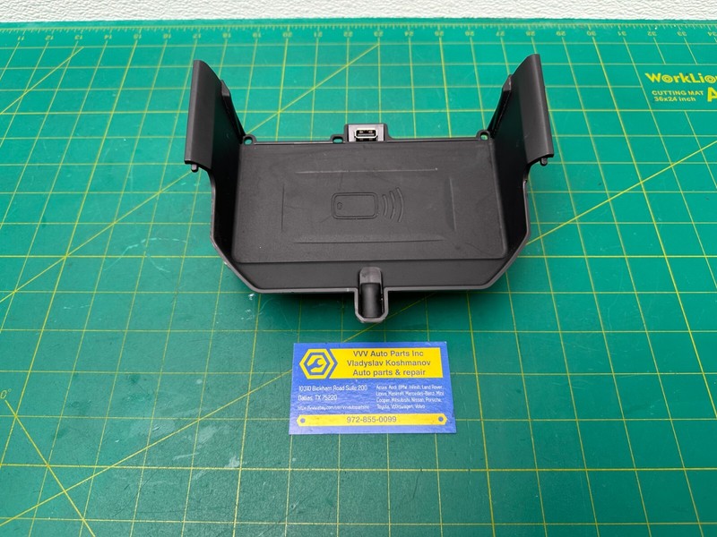 21-23 BMW G30 F90 BATTERY WIRELESS CHARGING PAD CONTROL MODULE OEM