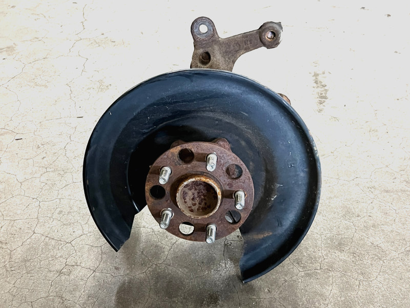⭐2016-2022 TOYOTA PRIUS PRIME FWD REAR RIGHT RH SPINDLE KNUCKLE HUB OEM LOT2685