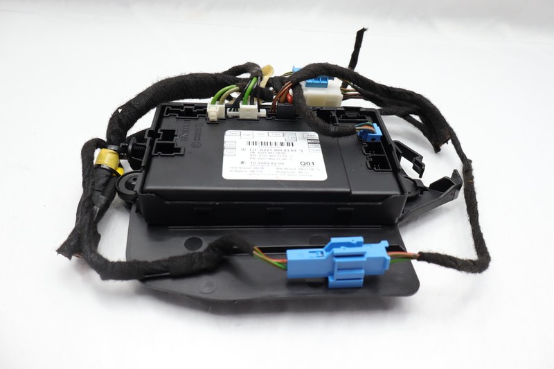 ✅ 07-13 Mercedes W221 S550 S400 Front Left Door Control Module 2218704193 OEM