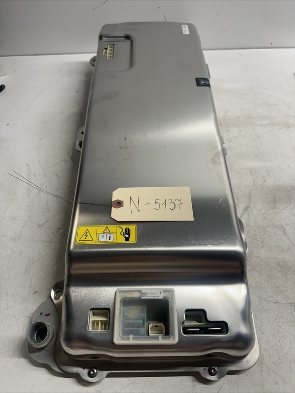 2018-2025 TESLA MODEL Y 3 BATTERY POWER CONVERSION PCS 32A1135558-03-D N-5137